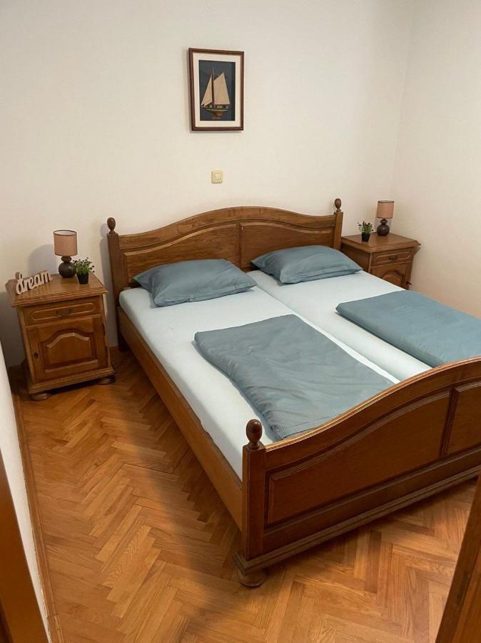 Apartman EMA Istriana Medulin Bagian luar foto
